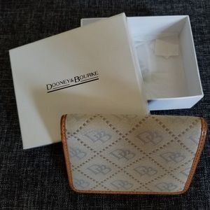 Dooney & Bourke trifold wallet with original box
